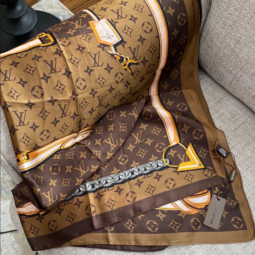 Fashion Silk Scarf